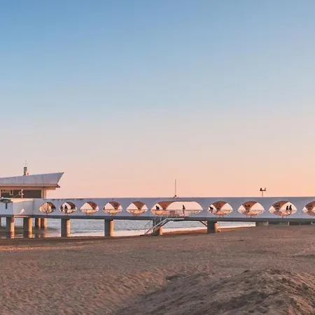 Coastal With Stunning Sea Views * 리그나노 사비아도로