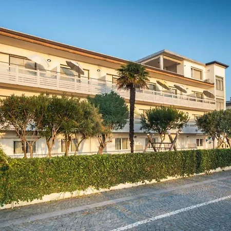 Coastal With Stunning Sea Views Apartman *