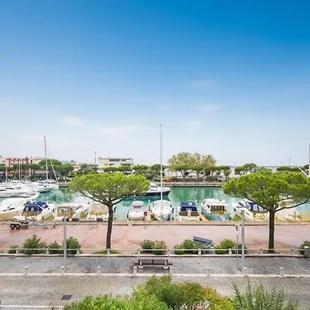 Coastal With Stunning Sea Views * Lignano Sabbiadoro
