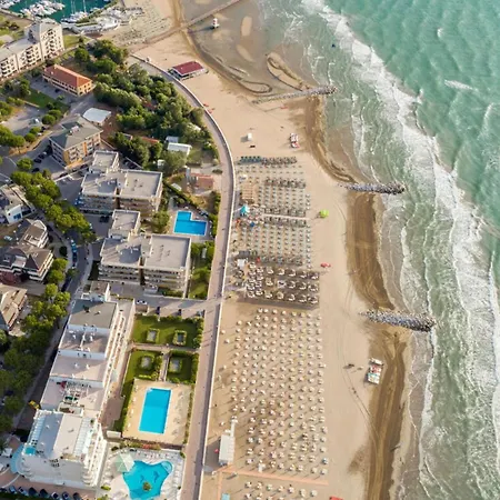 Coastal With Stunning Sea Views Apartman Lignano Sabbiadoro