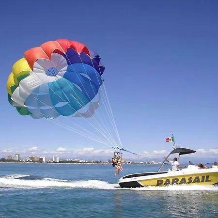 Coastal With Stunning Sea Views شقة